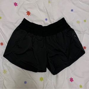 LULULEMON ACTIVEWEAR Black Shorts With Pockets